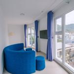 Deluxe Seaview
