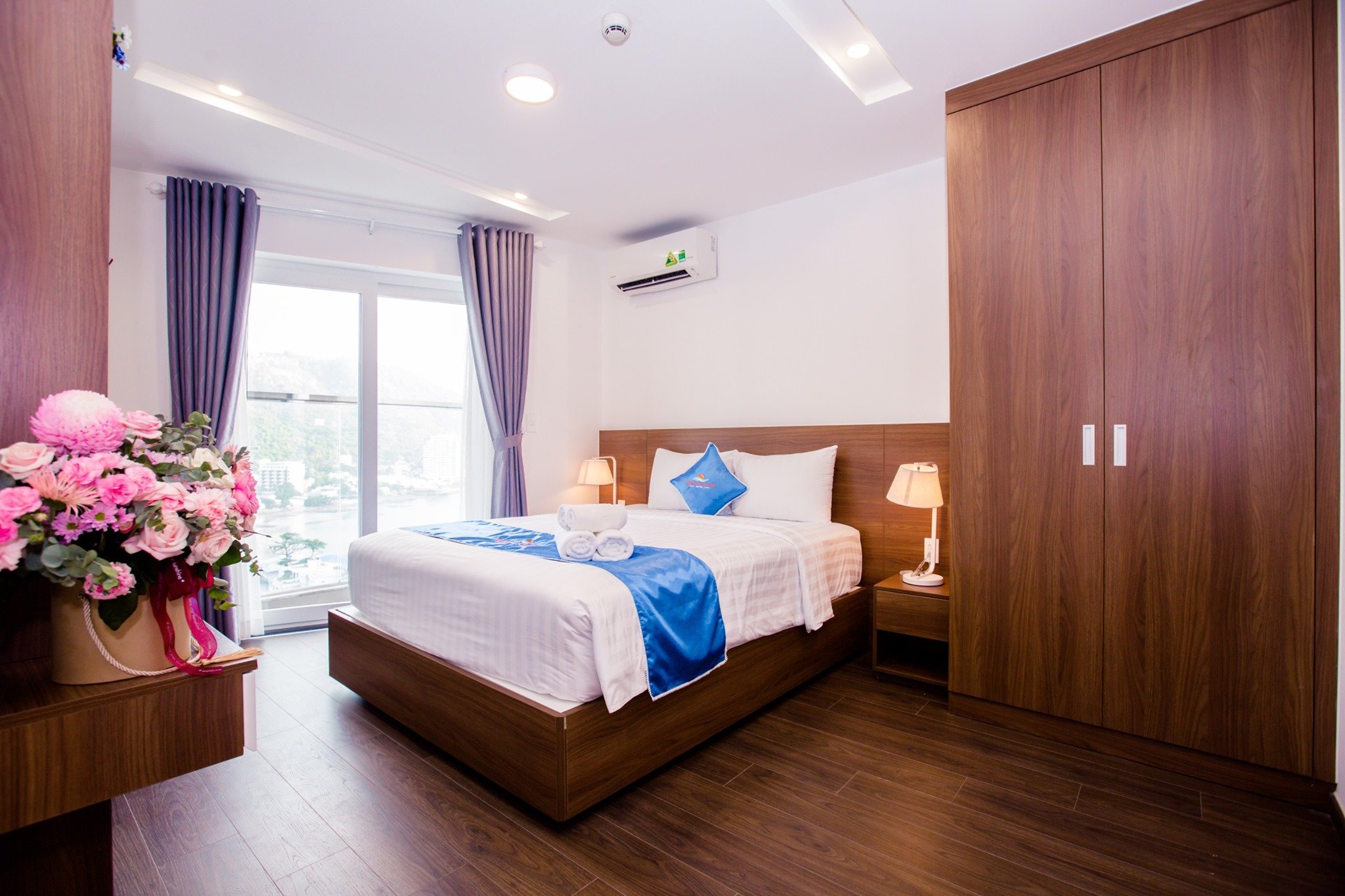 Chào Mừng Phụ Nữ Việt Nam 20/10
